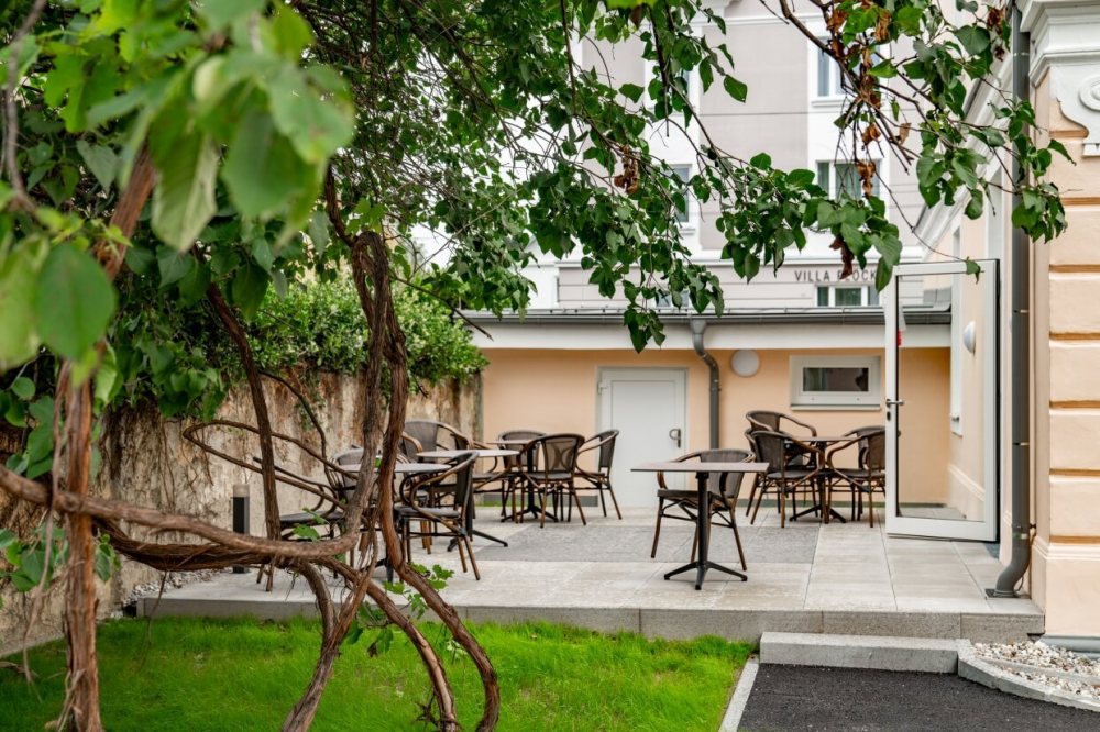 Villa Elisa (keine)